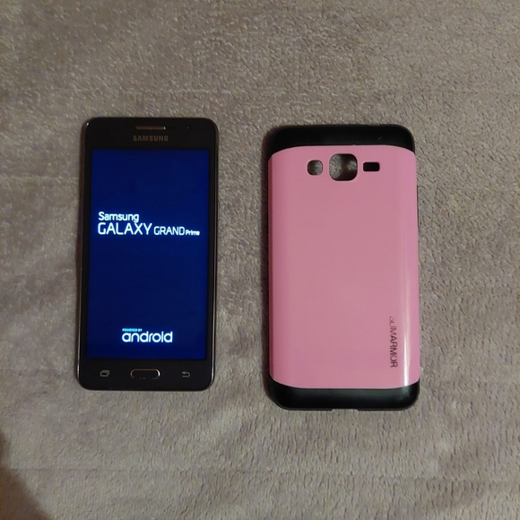 Samsung Other - Samsung Galaxy Grand Prime cell phone + case